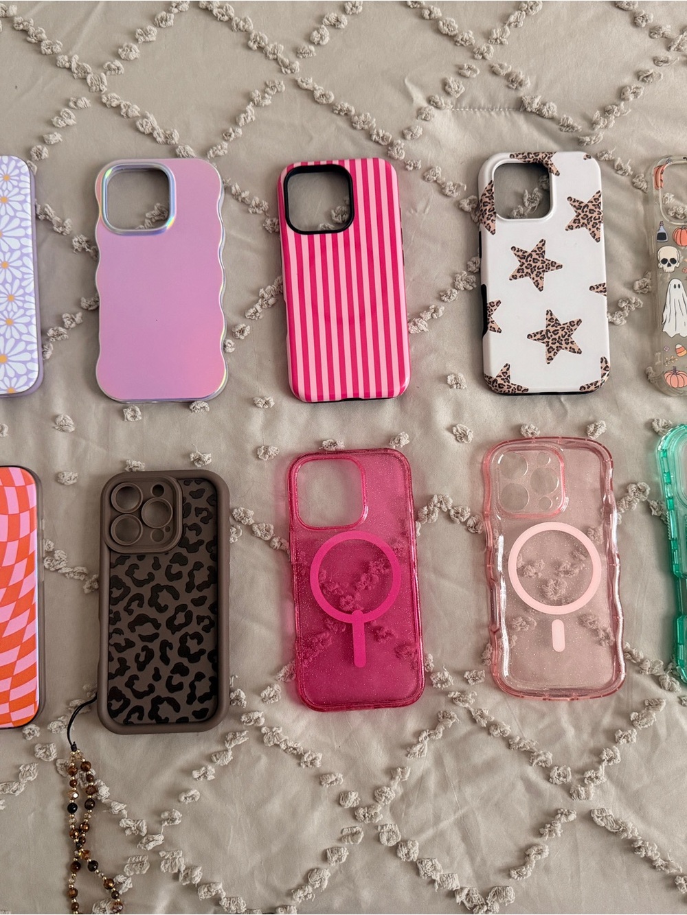 10 iPhone 16 Pro Cases - MagSafe Compatible